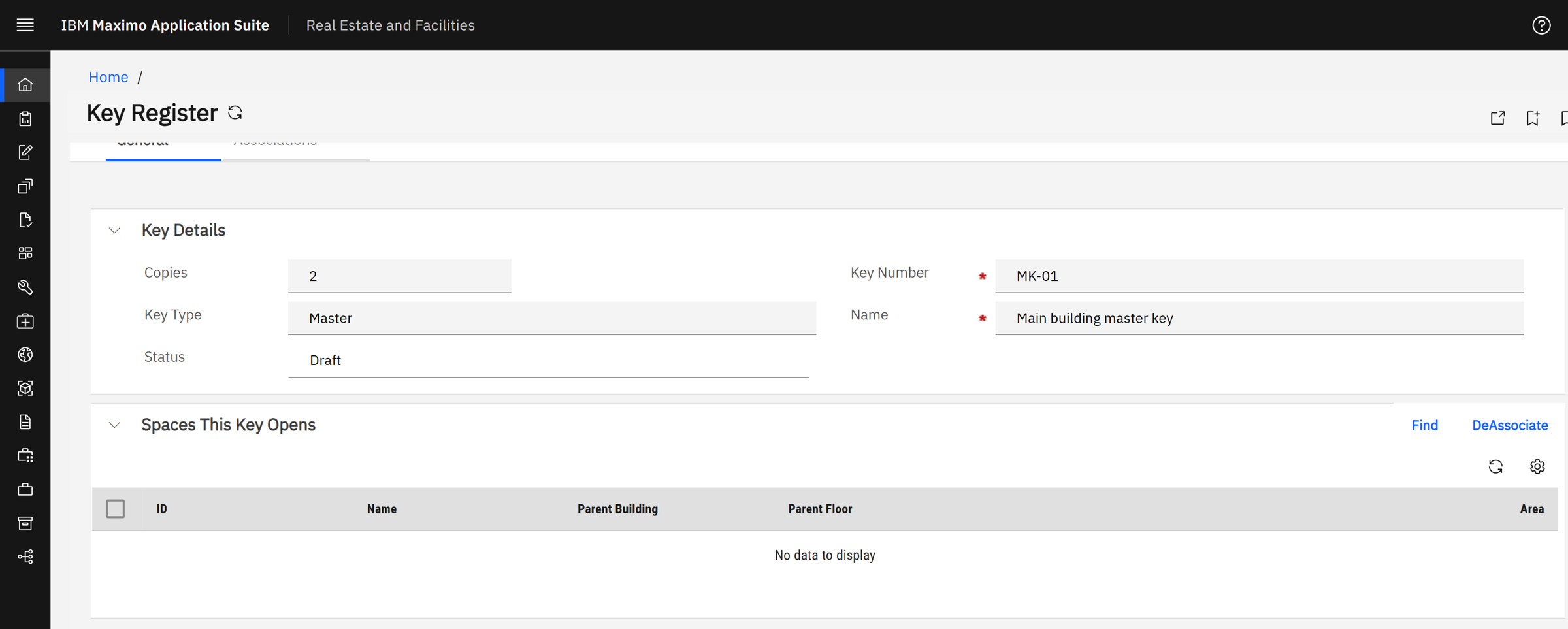 Key MK-01, Master, 2 copies. No spaces yet: the association filter works.